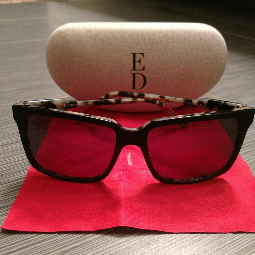 ED by Ellen DeGeneres sunglasses